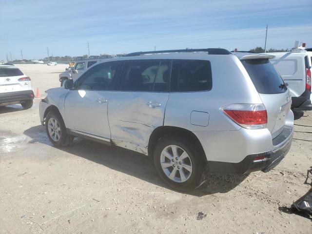 Изображение 2 2013 TOYOTA HIGHLANDER BASE 2013 с VIN 5TDZK3EHXDS127875