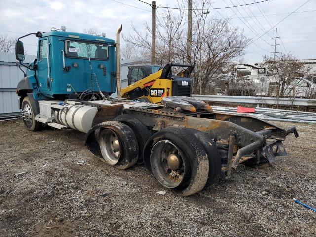 Image 3 of 2015 CATERPILLAR CT660  2015 with VIN 3HSJGTKTXFN074574