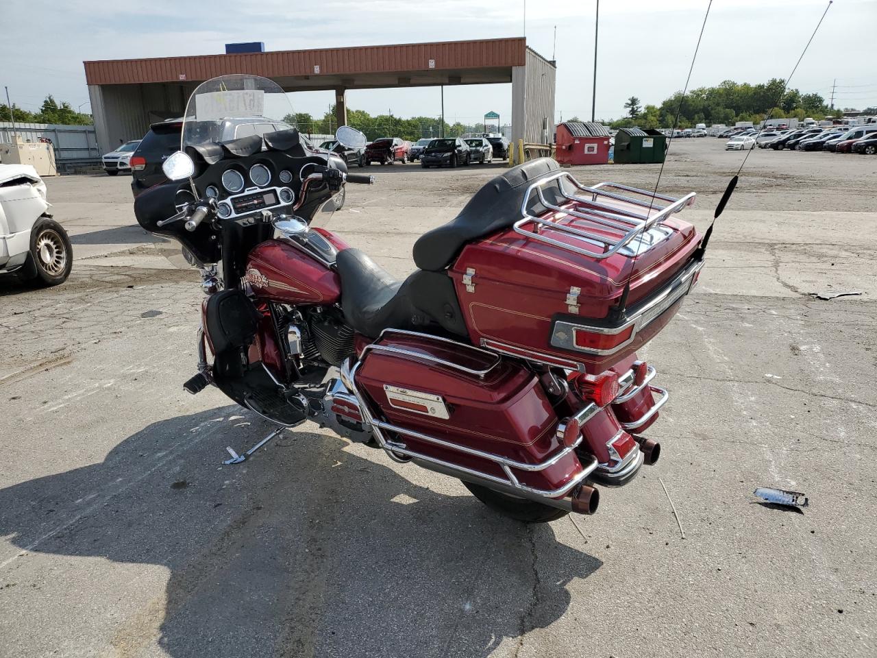 Изображение 3 2005 HARLEY-DAVIDSON FLHTCUI  2005 с VIN 1HD1FCW155Y607636
