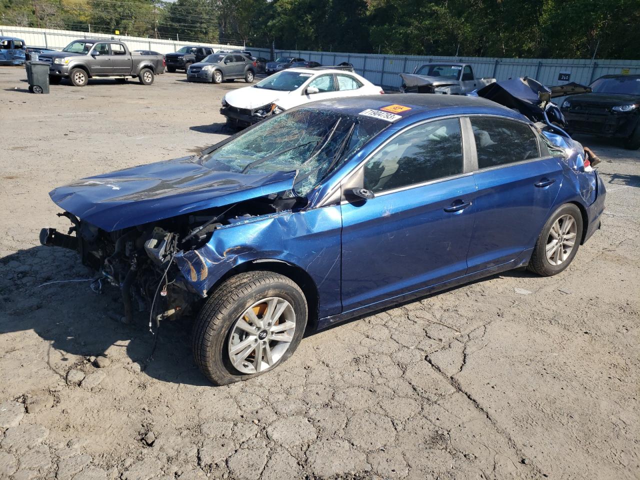 Изображение 1 2015 HYUNDAI SONATA SE 2015 с VIN 5NPE24AFXFH069915