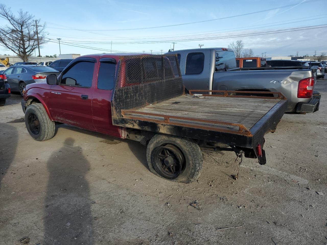 Изображение 2 2001 TOYOTA TACOMA XTRACAB 2001 с VIN 5TEWM72N91Z774765