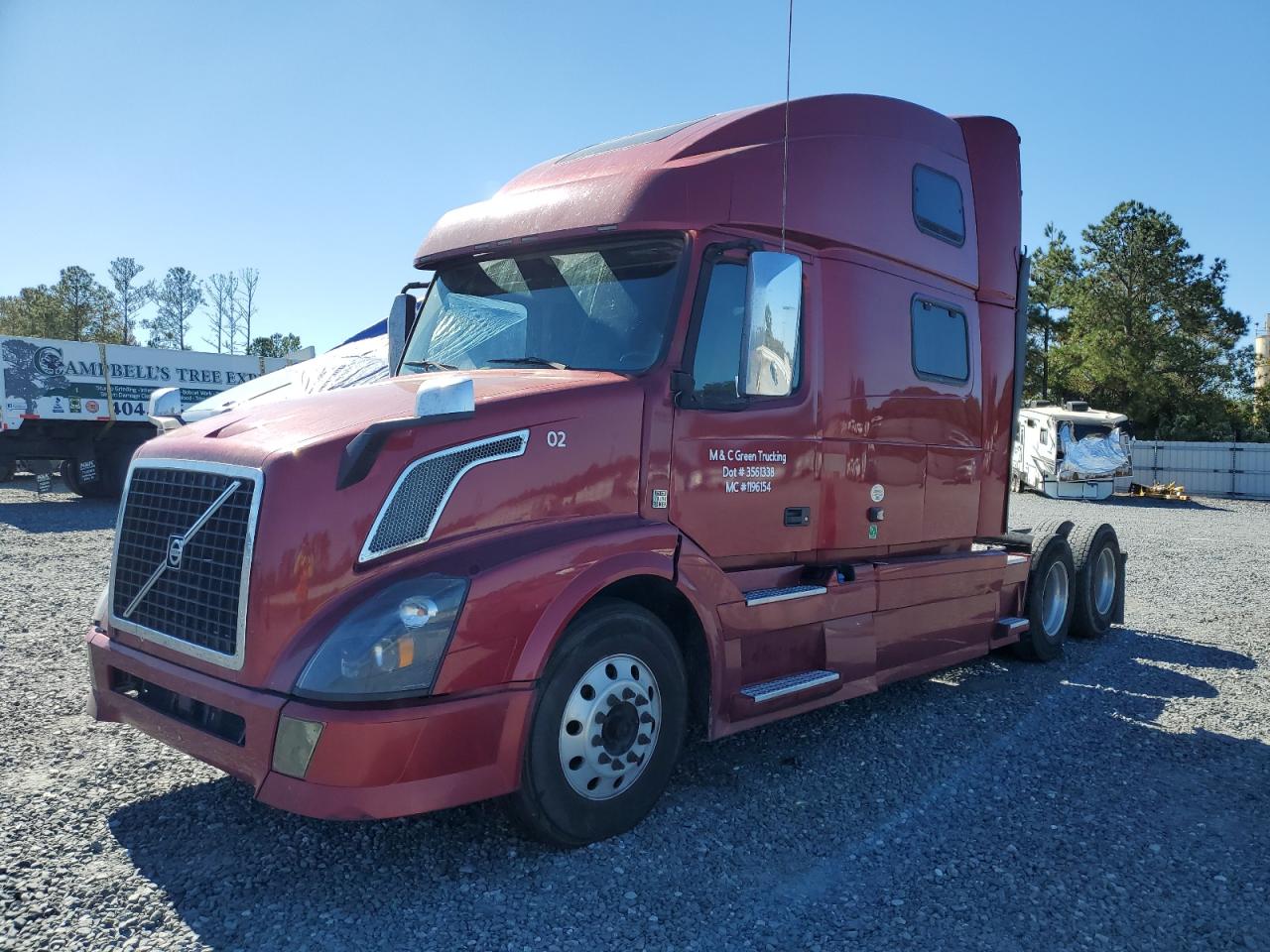 Image 2 of 2015 VOLVO VN VNL 2015 with VIN 4V4NC9EH1FN915679