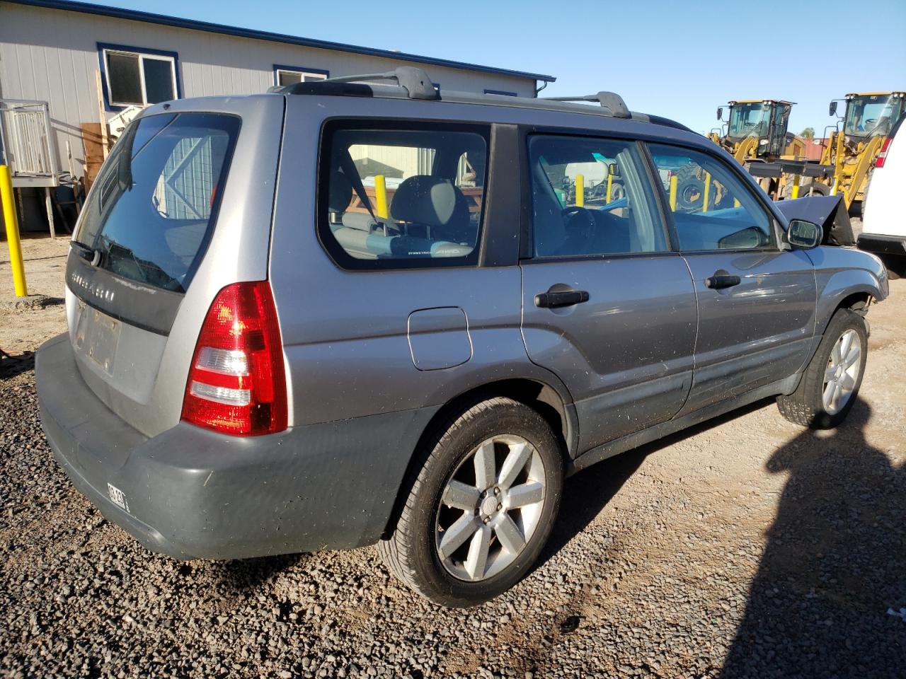 Obraz 3 z 2005 SUBARU FORESTER 2.5X 2005 z VIN JF1SG63615H720526