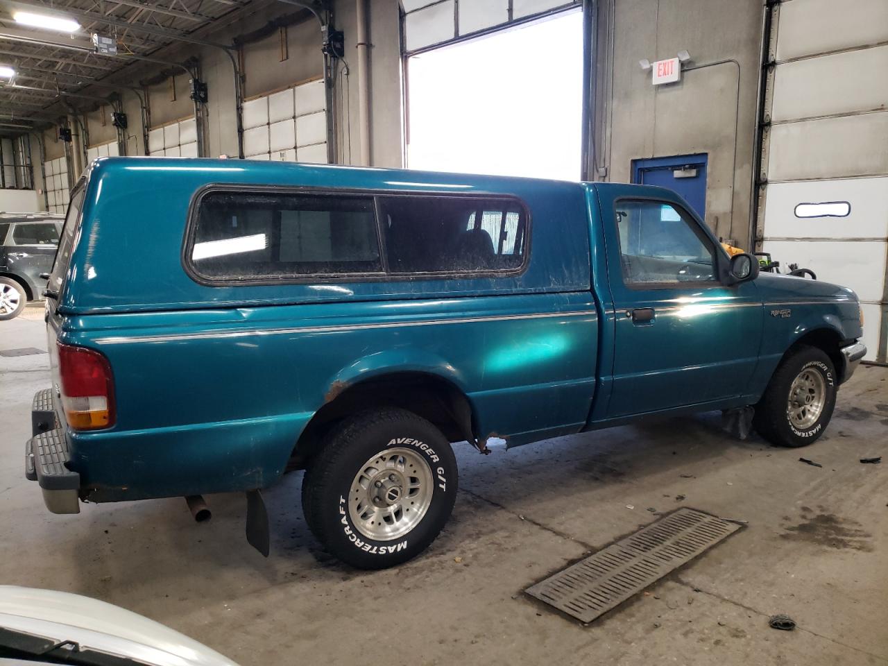 Изображение 3 1994 FORD RANGER  1994 с VIN 1FTCR10X8RPC49656