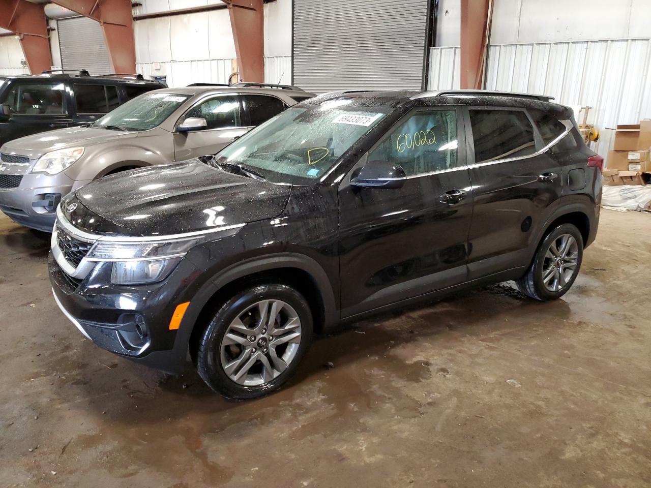 Изображение 1 2021 KIA SELTOS S 2021 с VIN KNDEU2AA2M7148225