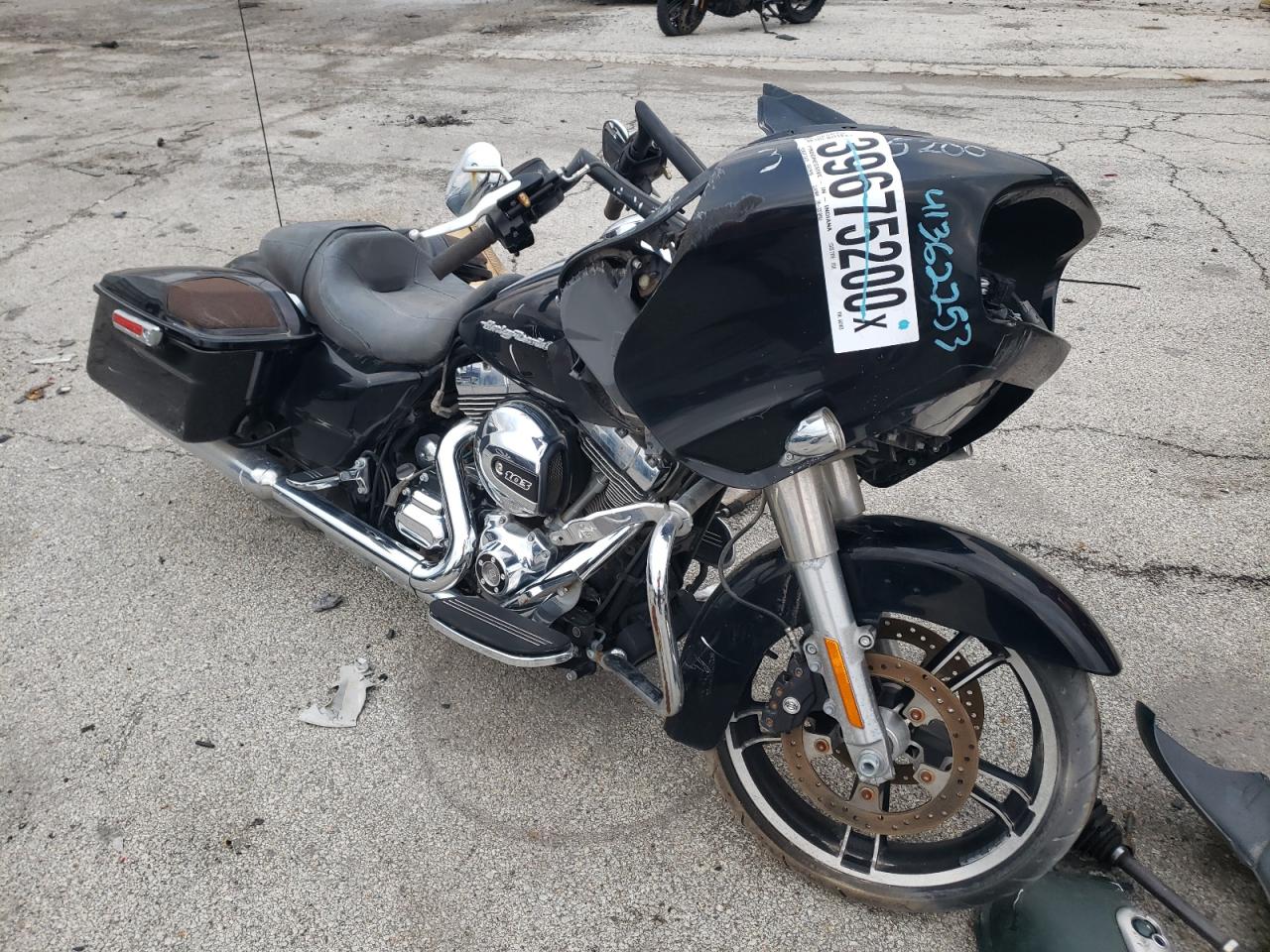 Obraz 1 z 2016 HARLEY-DAVIDSON FLTRX ROAD GLIDE 2016 z VIN 1HD1KHM18GB642463