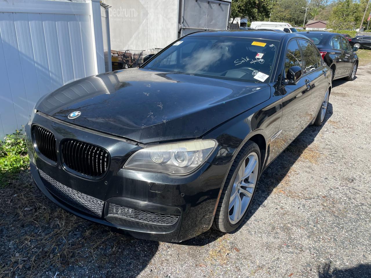 Image 2 of 2012 BMW 750 LI 2012 with VIN WBAKB8C51CC964003
