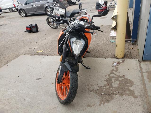 Изображение 2 2023 KTM 200 DUKE 2023 с VIN MD2JPC404PC019357