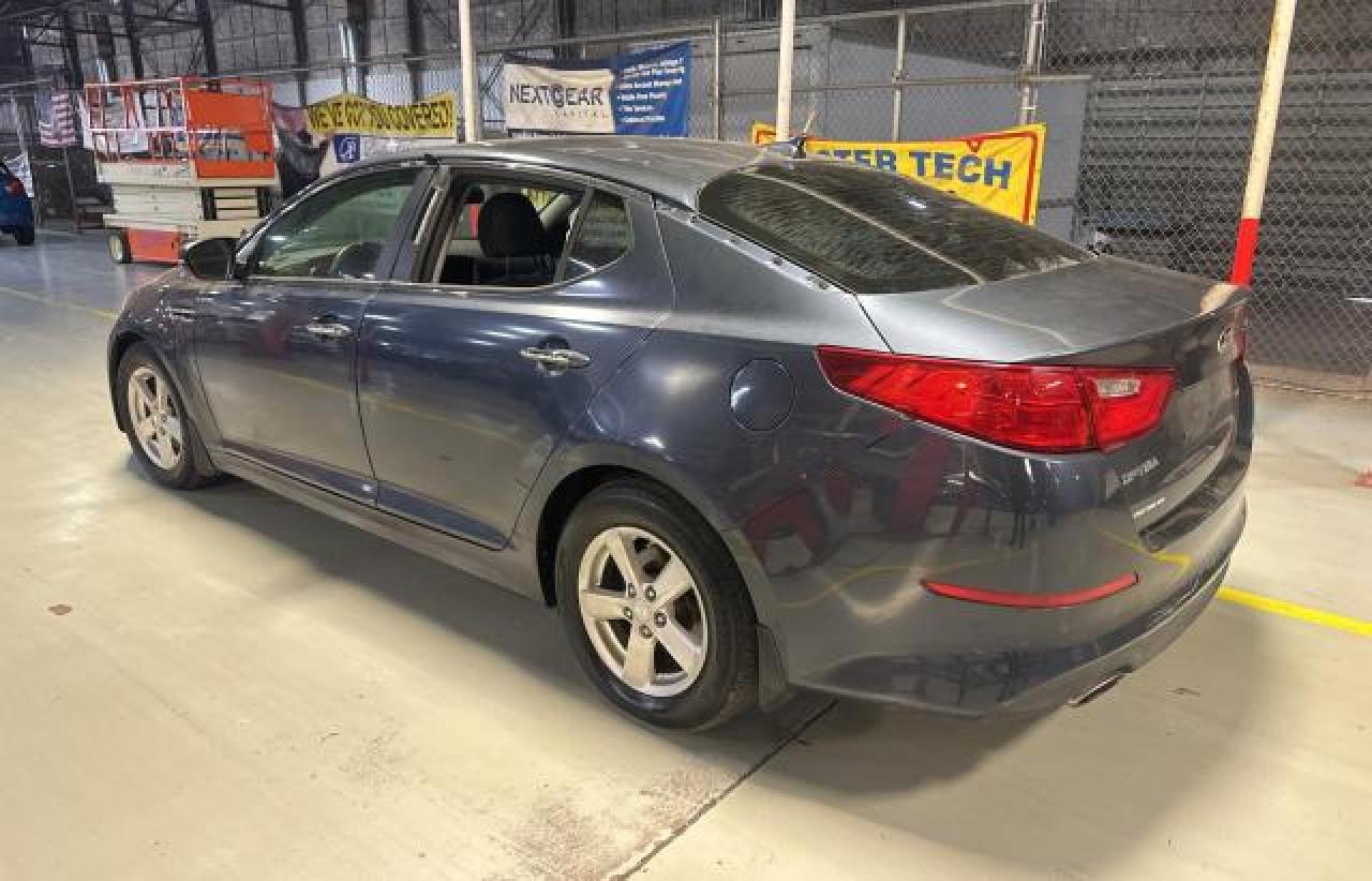 Obraz 3 z 2015 KIA OPTIMA LX 2015 z VIN KNAGM4A76F5543996