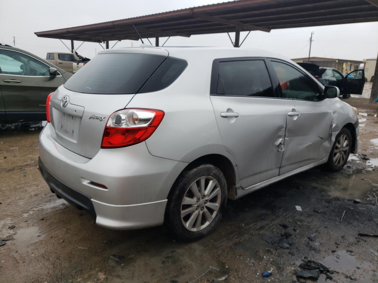 Obraz 3 z 2010 TOYOTA COROLLA MATRIX  2010 z VIN 2T1KU4EE6AC404372