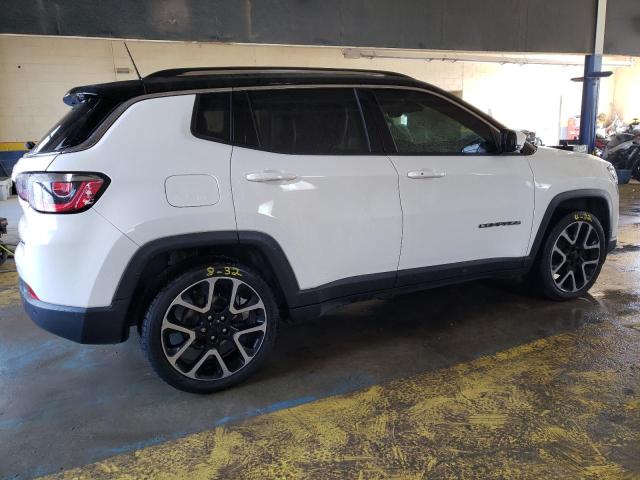 Image 3 of 2019 JEEP COMPASS LIMITED 2019 with VIN 3C4NJCCB5KT749352