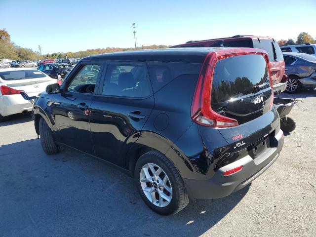 Image 2 of 2022 KIA SOUL LX 2022 with VIN KNDJ23AUXN7172116