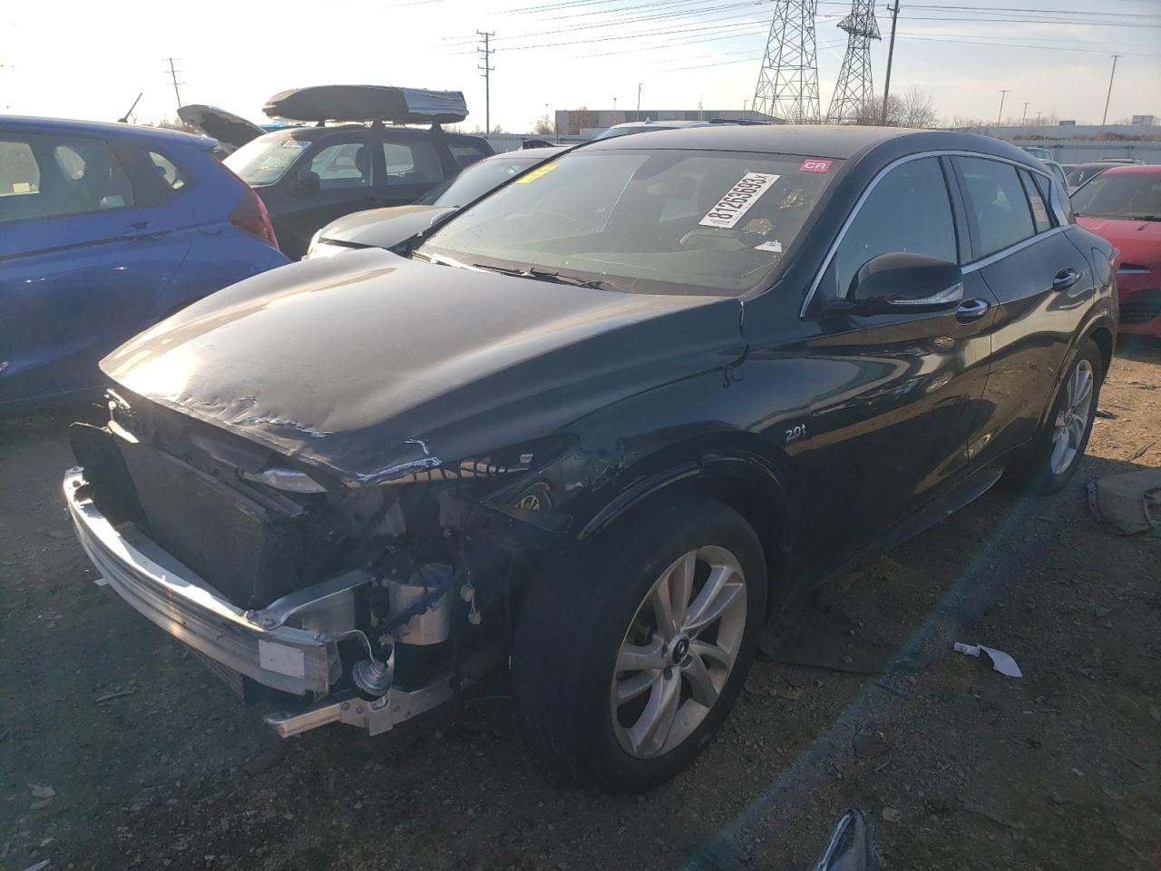 Изображение 1 2018 INFINITI QX30 BASE 2018 с VIN SJKCH5CP3JA042912