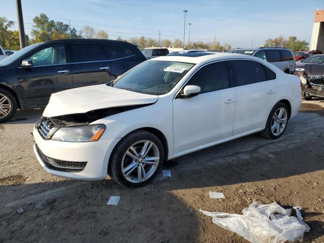 Image 1 of 2014 VOLKSWAGEN PASSAT SE 2014 with VIN 1VWBN7A35EC066512