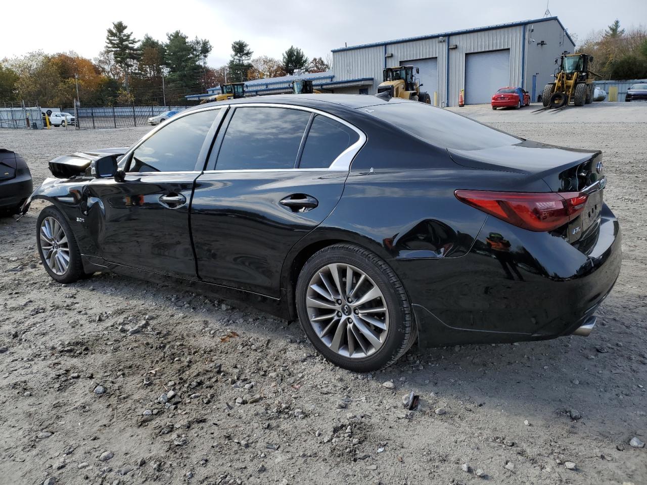 Image 2 of 2018 INFINITI Q50 LUXE 2018 with VIN JN1EV7AR5JM610227