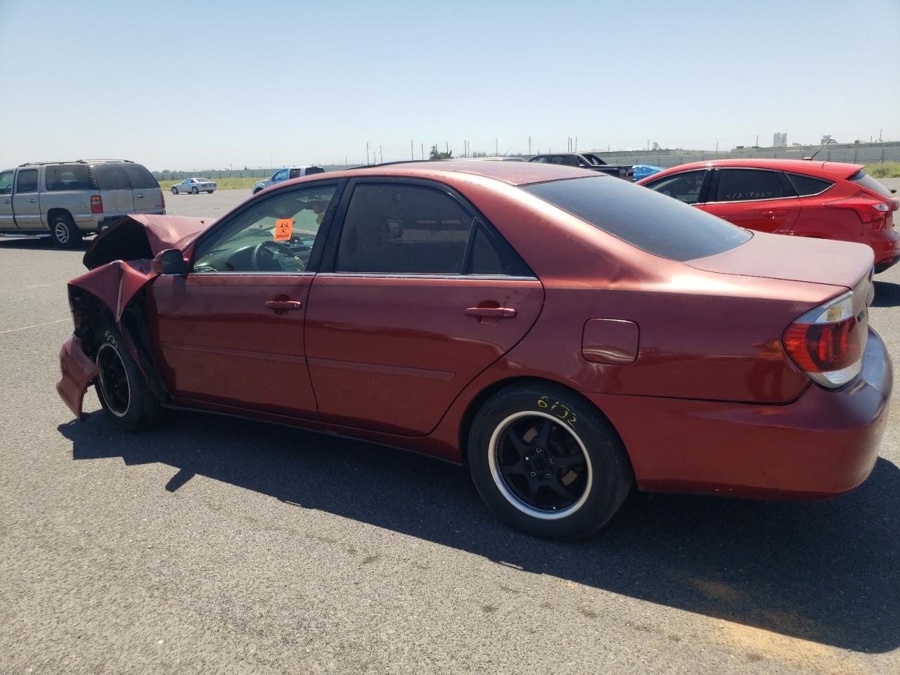 Image 2 of 2005 TOYOTA CAMRY LE 2005 with VIN 4T1BE32K45U383642