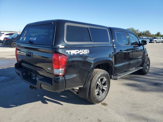 Obraz 3 z 2017 TOYOTA TACOMA DOUBLE CAB 2017 z VIN 5TFCZ5AN4HX062451