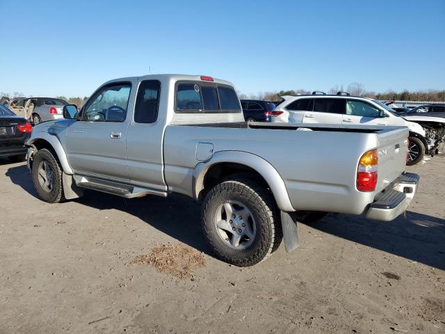 Изображение 2 2002 TOYOTA TACOMA XTRACAB 2002 с VIN 5TEWN72NX2Z104897