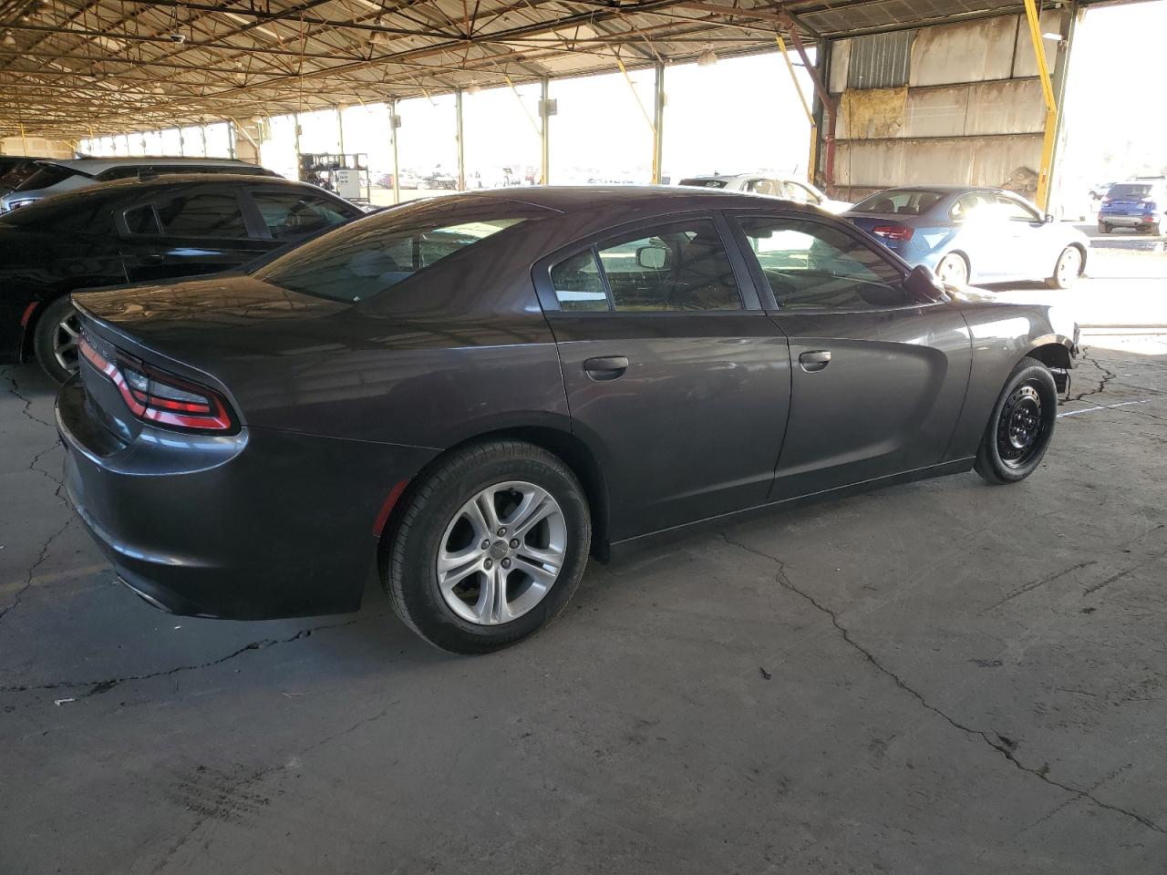 Obraz 3 z 2017 DODGE CHARGER SE 2017 z VIN 2C3CDXBGXHH605367