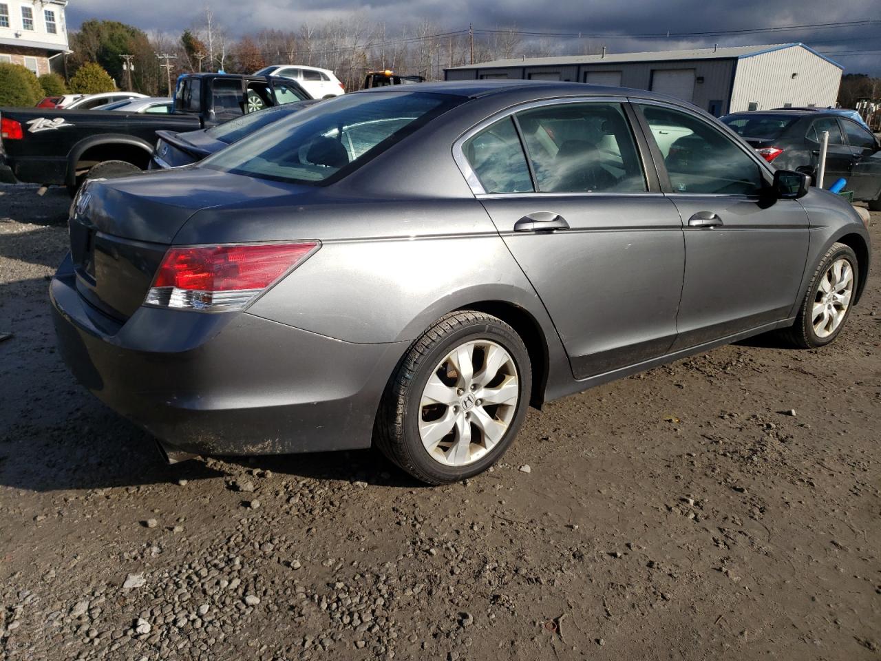 Obraz 3 z 2009 HONDA ACCORD EX 2009 z VIN 1HGCP25749A100069