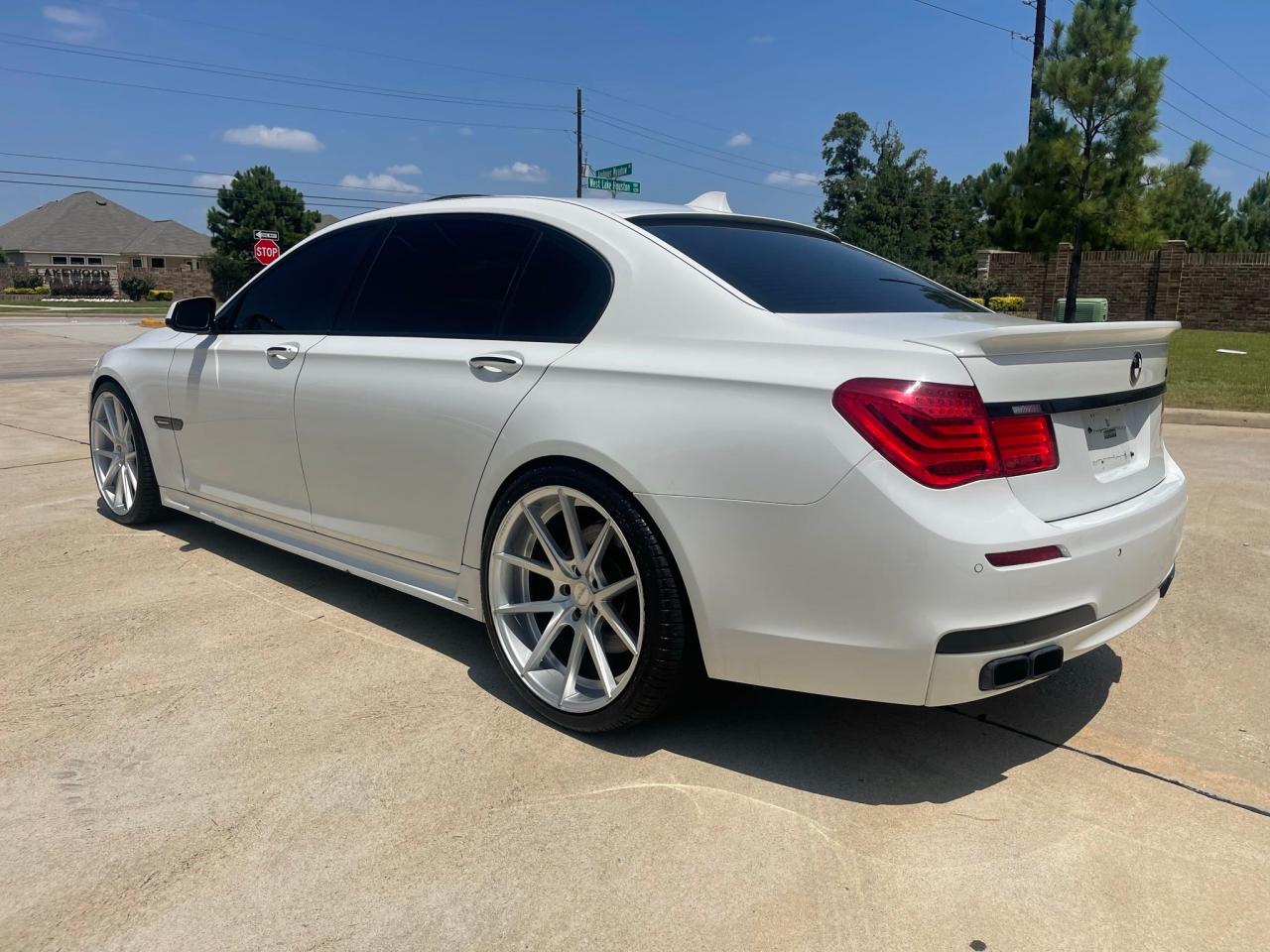 Image 3 of 2010 BMW 750 LI 2010 with VIN WBAKB8C58ACY64395