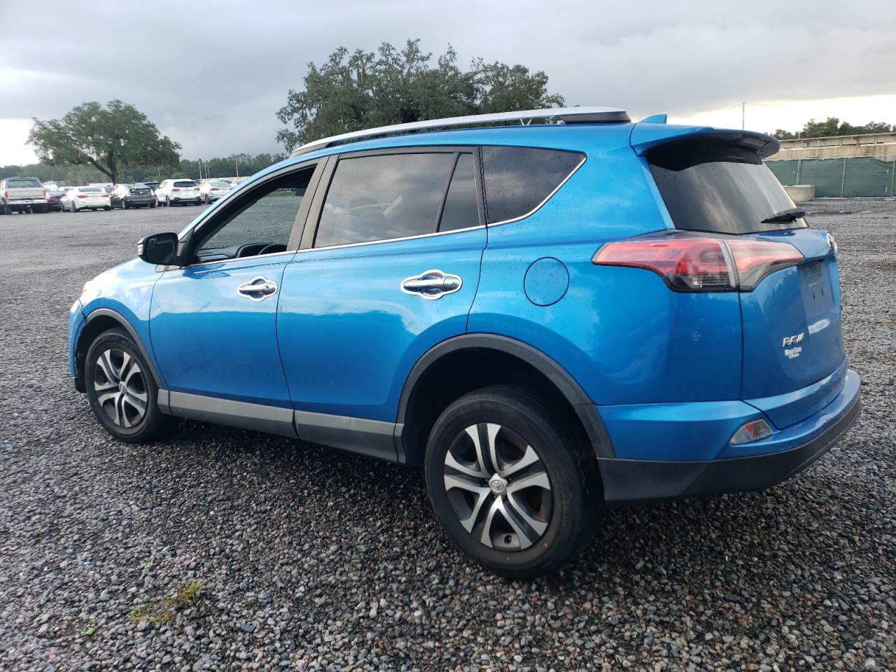 Изображение 2 2016 TOYOTA RAV4 LE 2016 с VIN 2T3ZFREV6GW242229