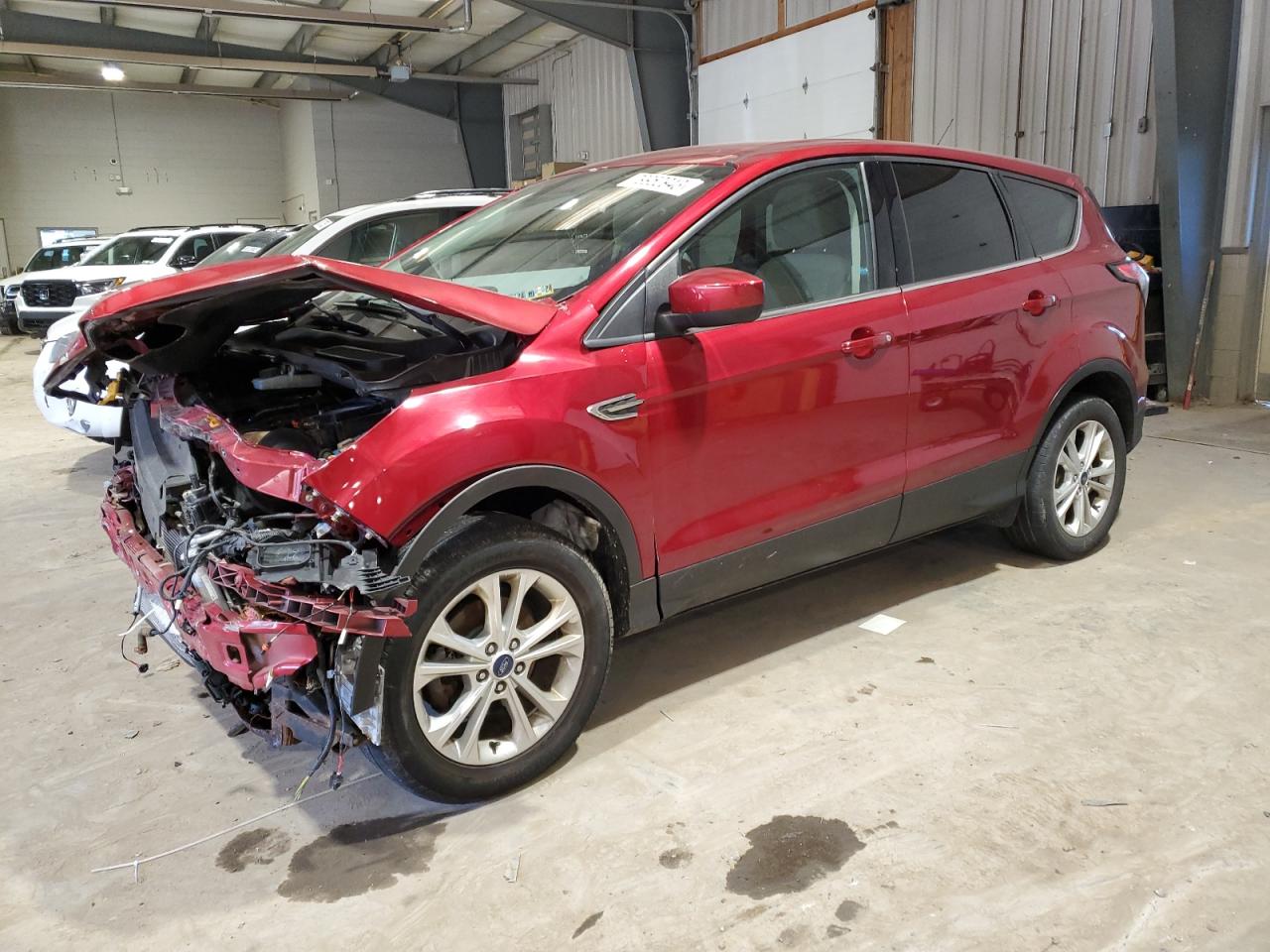 Image 1 of 2017 FORD ESCAPE SE 2017 with VIN 1FMCU0GDXHUC75630