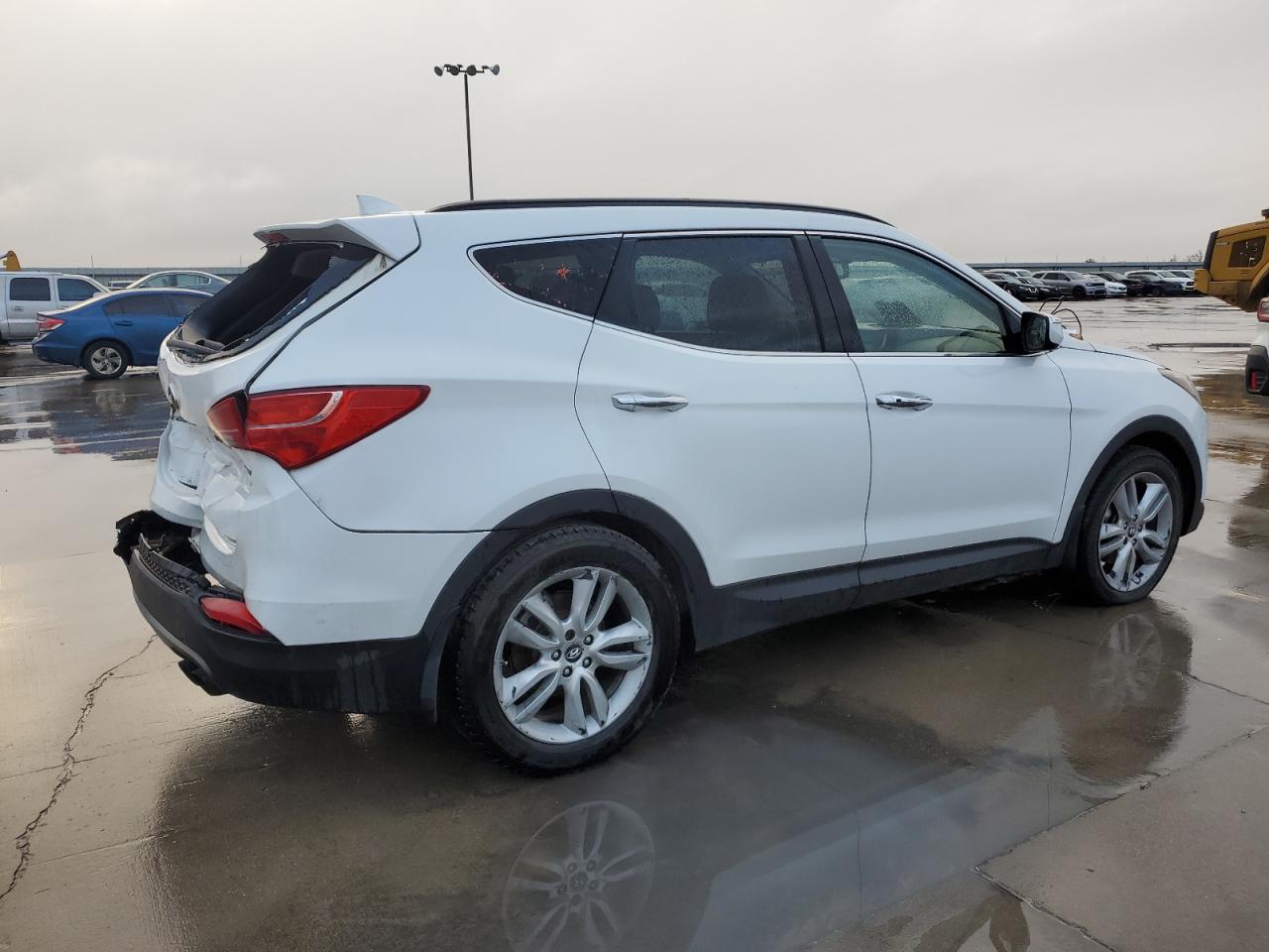 Image 3 of 2013 HYUNDAI SANTA FE SPORT  2013 with VIN 5XYZU3LA3DG072666
