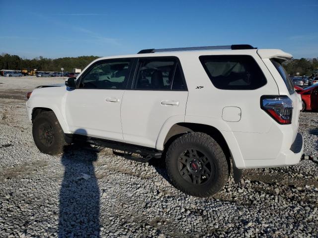 Image 2 of 2023 TOYOTA 4RUNNER SE 2023 with VIN JTENU5JR2P6141191