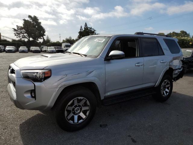 Изображение 1 2021 TOYOTA 4RUNNER SR5/SR5 PREMIUM 2021 с VIN JTEPU5JR0M5931681