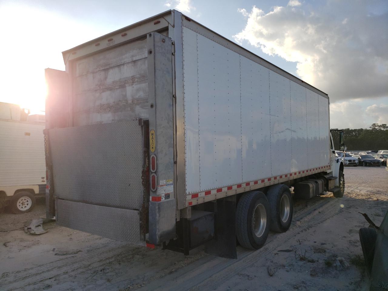 Изображение 3 2015 FREIGHTLINER M2 106 MEDIUM DUTY 2015 с VIN 3ALHCYCY7FDGG8343