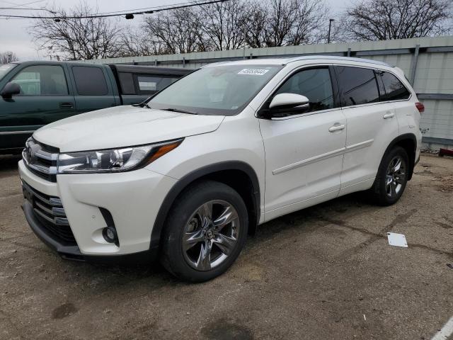 Image 1 of 2019 TOYOTA HIGHLANDER LIMITED 2019 with VIN 5TDDZRFH2KS918888