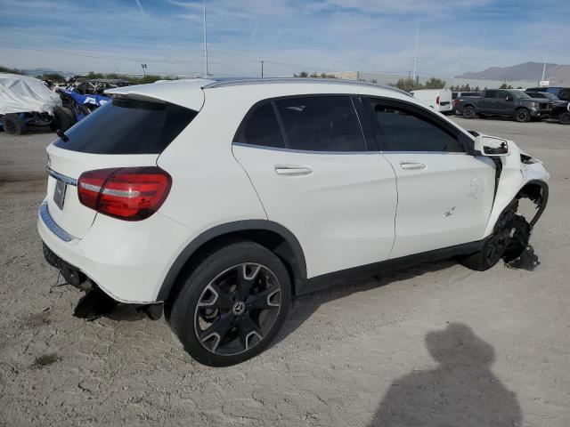 Image 3 of 2019 MERCEDES-BENZ GLA 250 2019 with VIN WDCTG4EB9KU011305