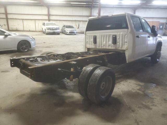 Image 3 of 2022 CHEVROLET SILVERADO C3500 2022 with VIN 1GB4WRE79NF171025