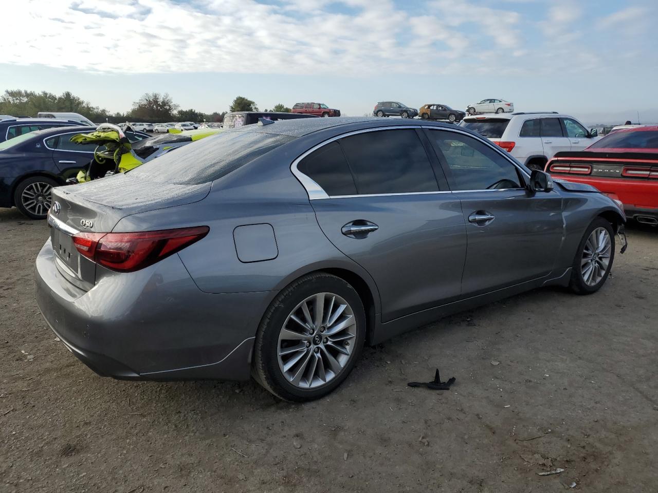 Image 3 of 2019 INFINITI Q50 LUXE 2019 with VIN JN1EV7AR6KM550265
