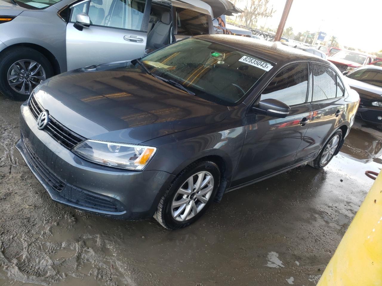 Image 1 of 2012 VOLKSWAGEN JETTA SE 2012 with VIN 3VWDP7AJXCM339893