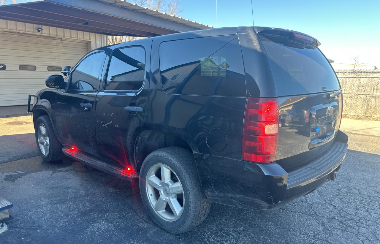Изображение 3 2010 CHEVROLET TAHOE K1500 LS 2010 с VIN 1GNUKAE00AR265418