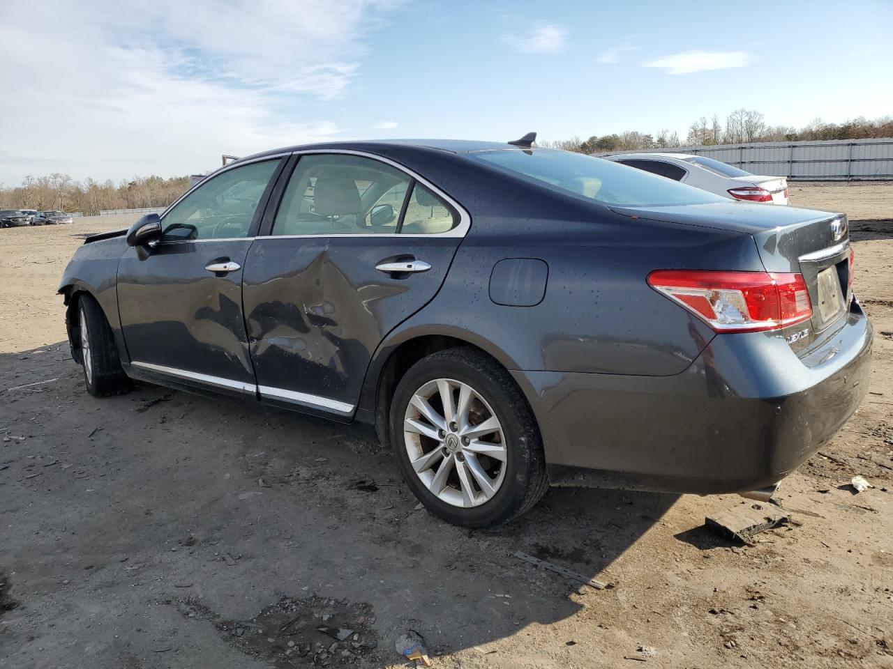 Изображение 2 2010 LEXUS ES 350 2010 с VIN JTHBK1EG0A2348819