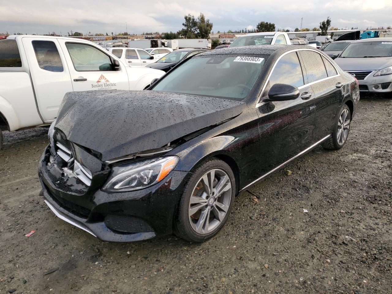 Изображение 1 2017 MERCEDES-BENZ C 300 2017 с VIN 55SWF4JB2HU187088