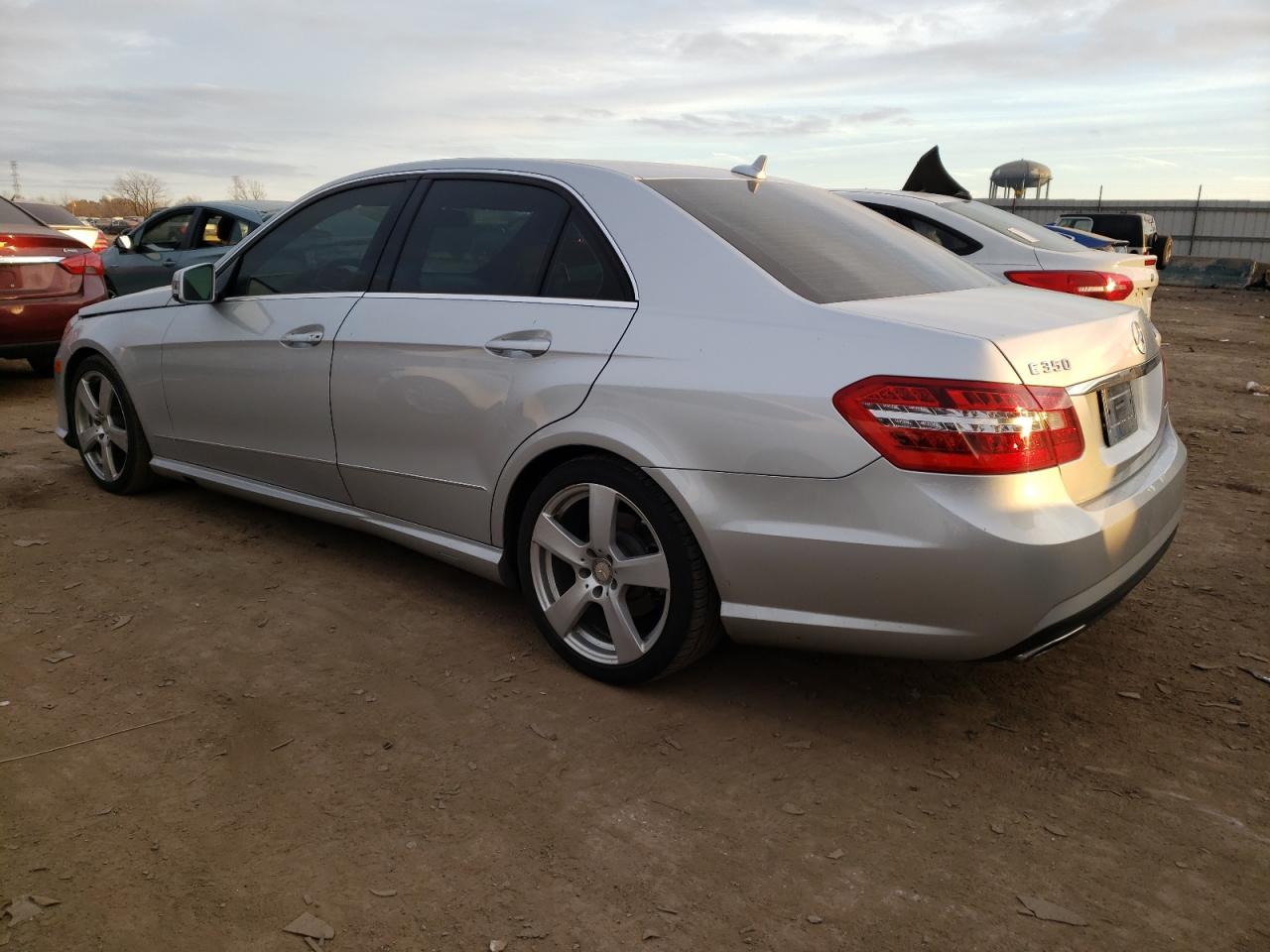 Obraz 2 z 2011 MERCEDES-BENZ E 350 4MATIC 2011 z VIN WDDHF8HBXBA463028