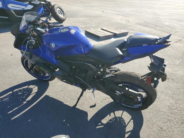 Obraz 3 z 2022 YAMAHA YZFR7  2022 z VIN JYARM38E7NA004248