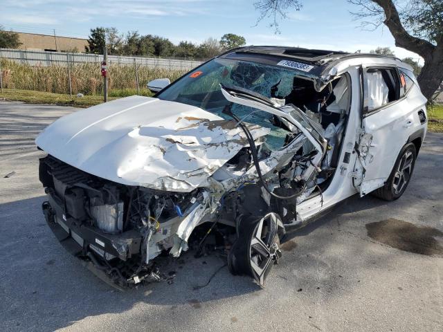 Image 1 of 2024 HYUNDAI TUCSON LIMITED 2024 with VIN KM8JECD11RU137203