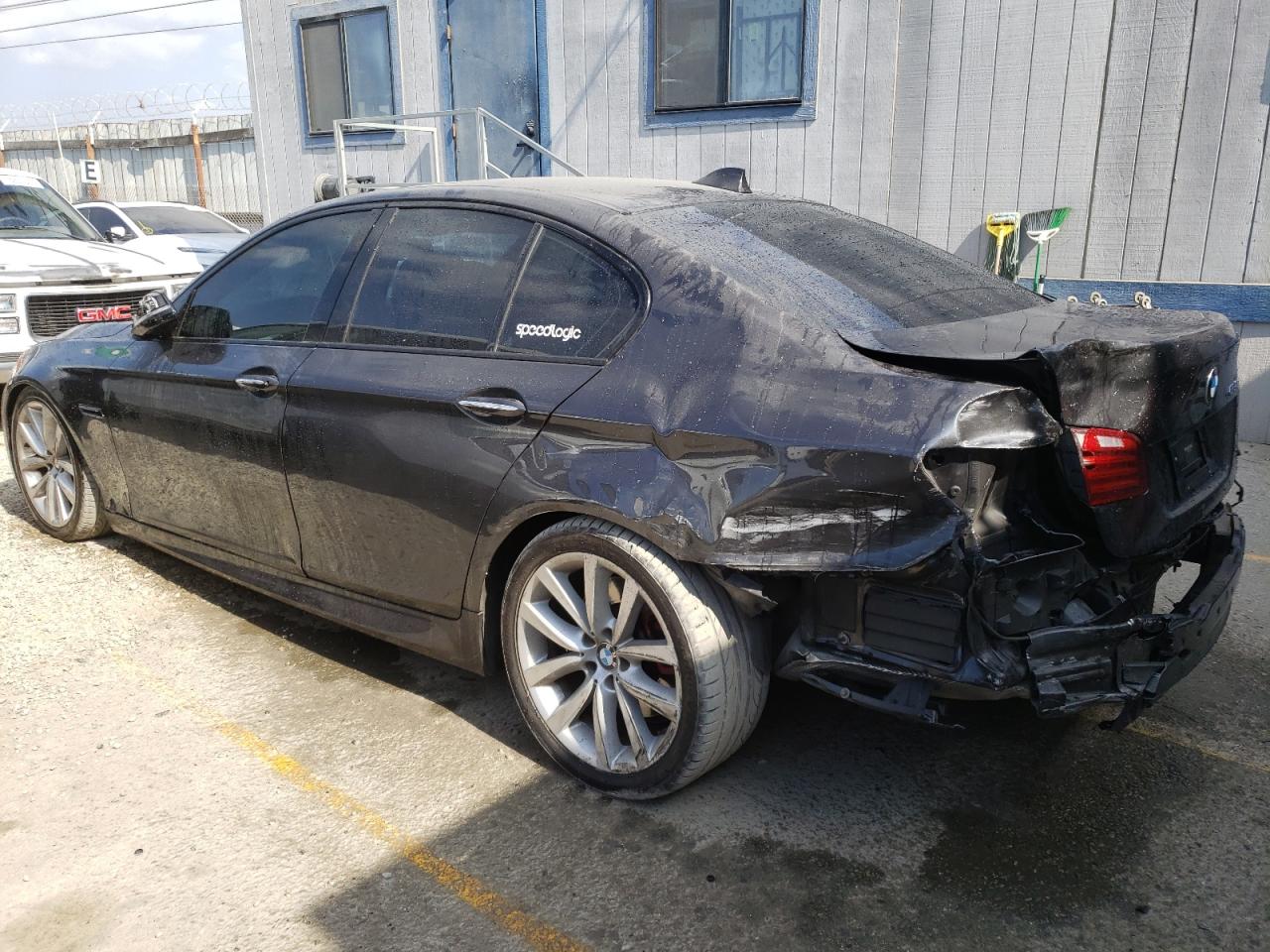 Obraz 2 z 2014 BMW 550 I 2014 z VIN WBAKN9C55ED680562
