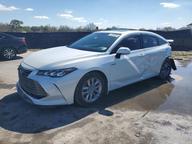 Image 1 of 2019 TOYOTA AVALON XLE 2019 with VIN 4T1B21FB3KU001474