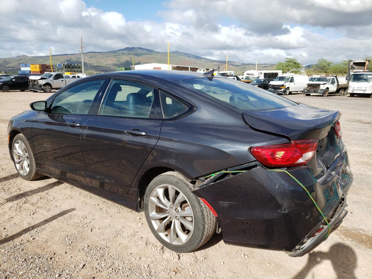 Image 2 of 2016 CHRYSLER 200 S 2016 with VIN 1C3CCCBG9GN185747