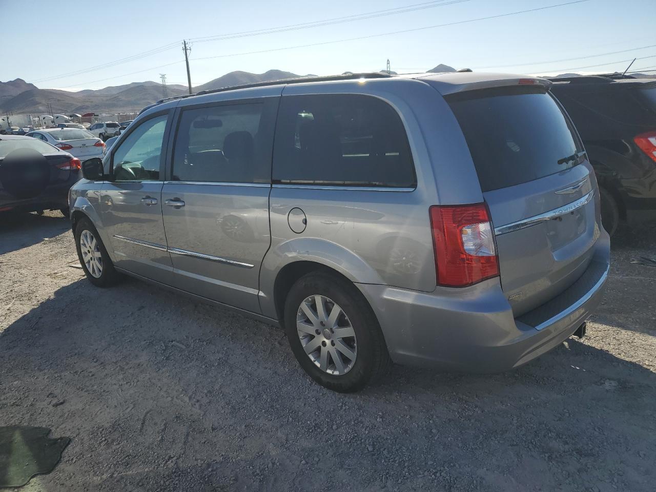Obraz 2 z 2016 CHRYSLER TOWN & COUNTRY TOURING 2016 z VIN 2C4RC1BG9GR214967