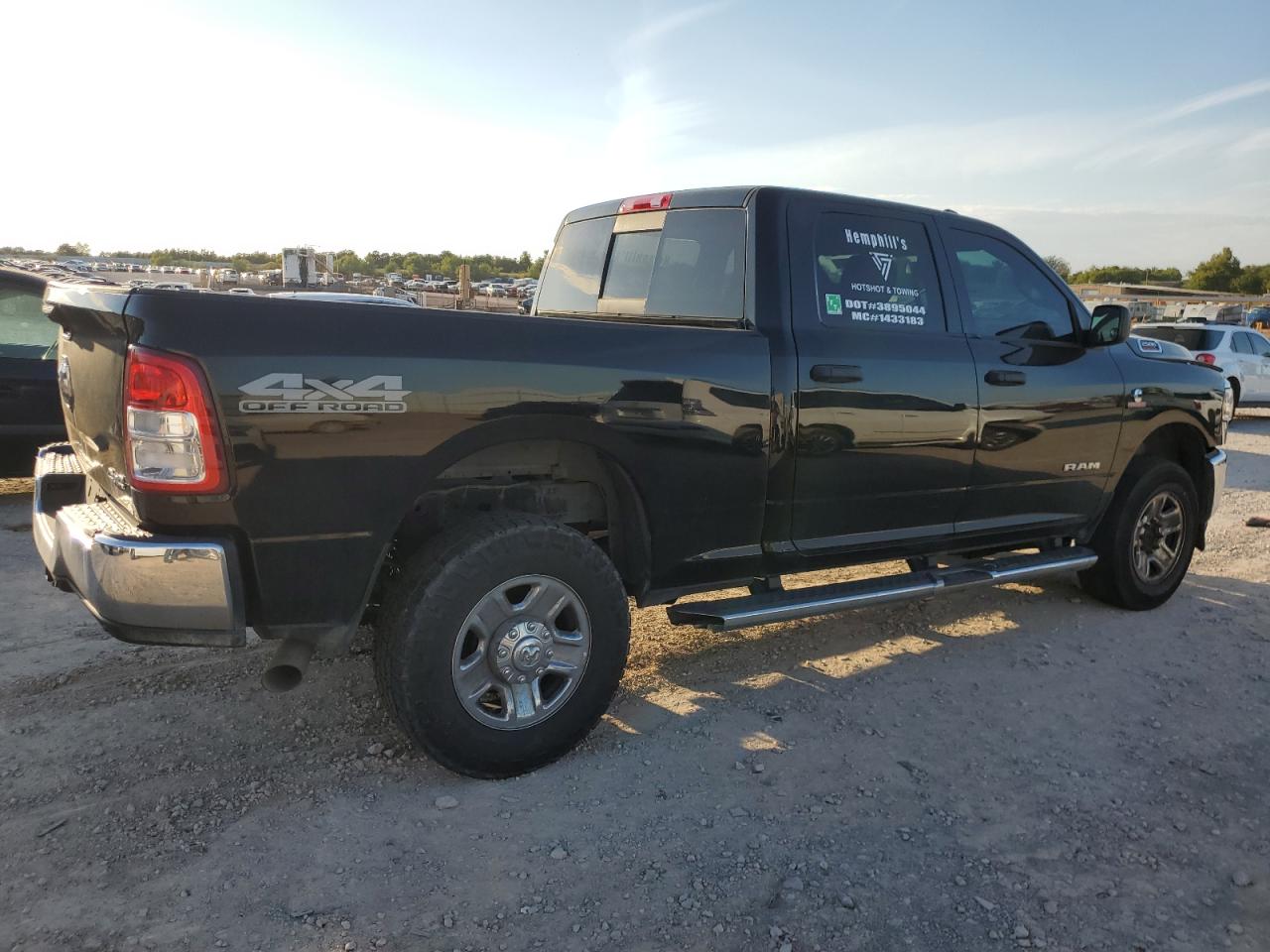 Image 3 of 2019 RAM 2500 TRADESMAN 2019 with VIN 3C6UR5CL0KG707633