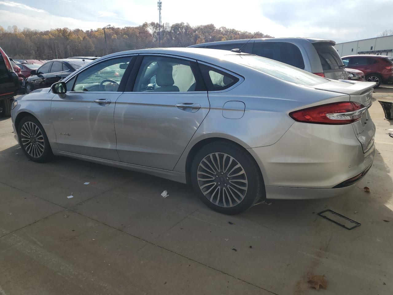 Obraz 2 z 2018 FORD FUSION TITANIUM/PLATINUM HEV 2018 z VIN 3FA6P0RU3JR247287