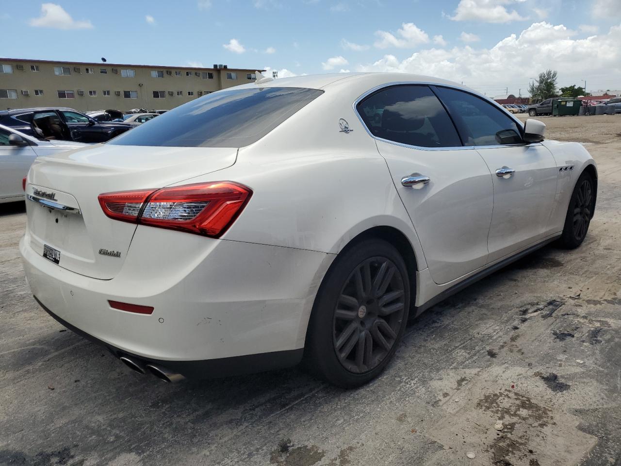 Изображение 3 2015 MASERATI GHIBLI  2015 с VIN ZAM57XSA0F1154254
