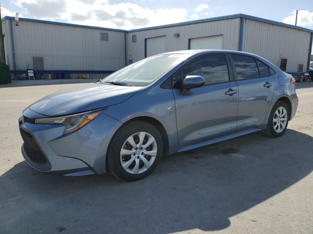 Изображение 1 2022 TOYOTA COROLLA LE 2022 с VIN 5YFEPMAE2NP302664